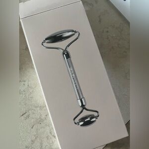 Stainless Steel Double-Ended Facial Roller - Silver